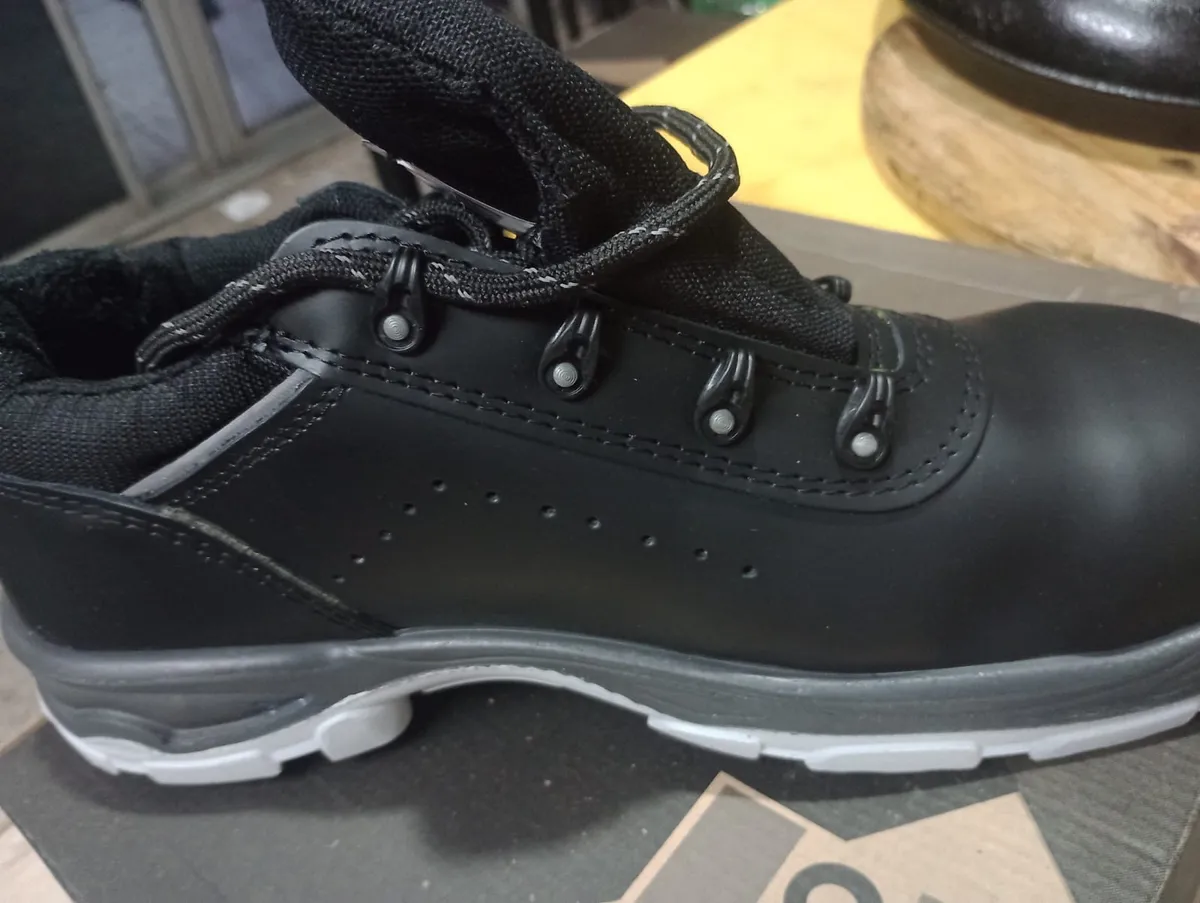 zapatos de trabajo nuevos ombu  n 44